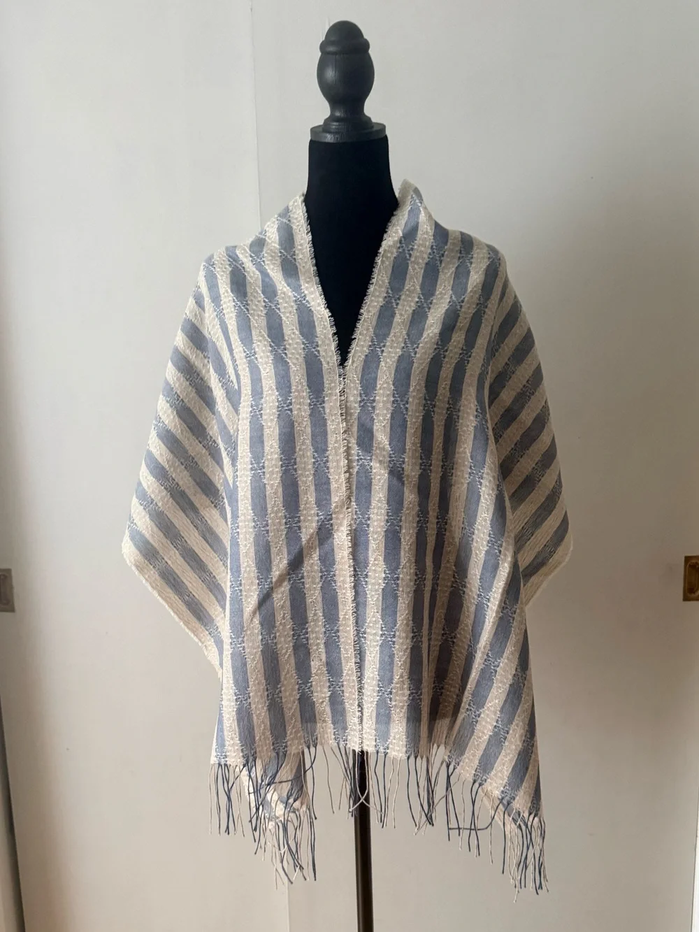 Striped Blue /Cream scarf natural fibers